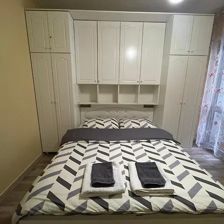 Bricks Near Pazari I Ri * Tirana